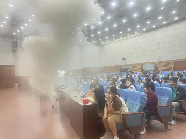 df79924a8c1be9835f24de29c1dc7da